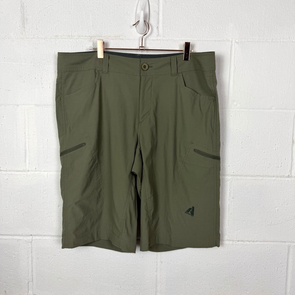 Eddie Bauer Men's First Ascent Guide Pro Tech Shorts SZ 36 Green Utility Hiking